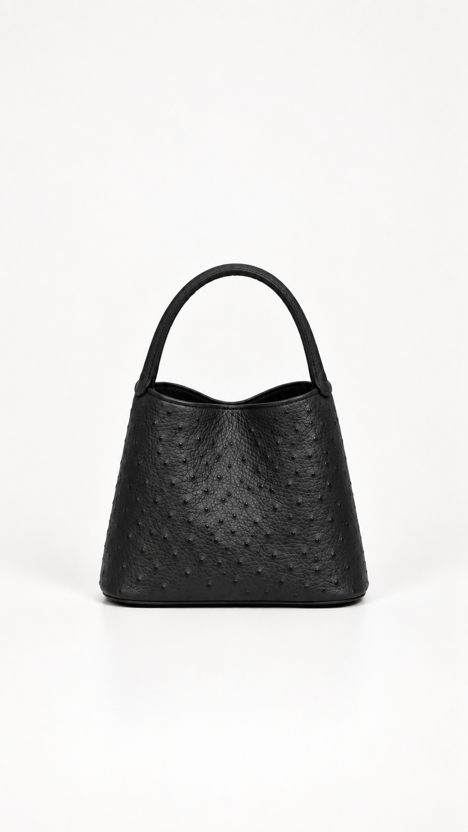THE ELARA BLACK